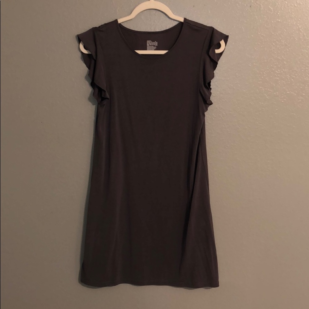 gray dress!